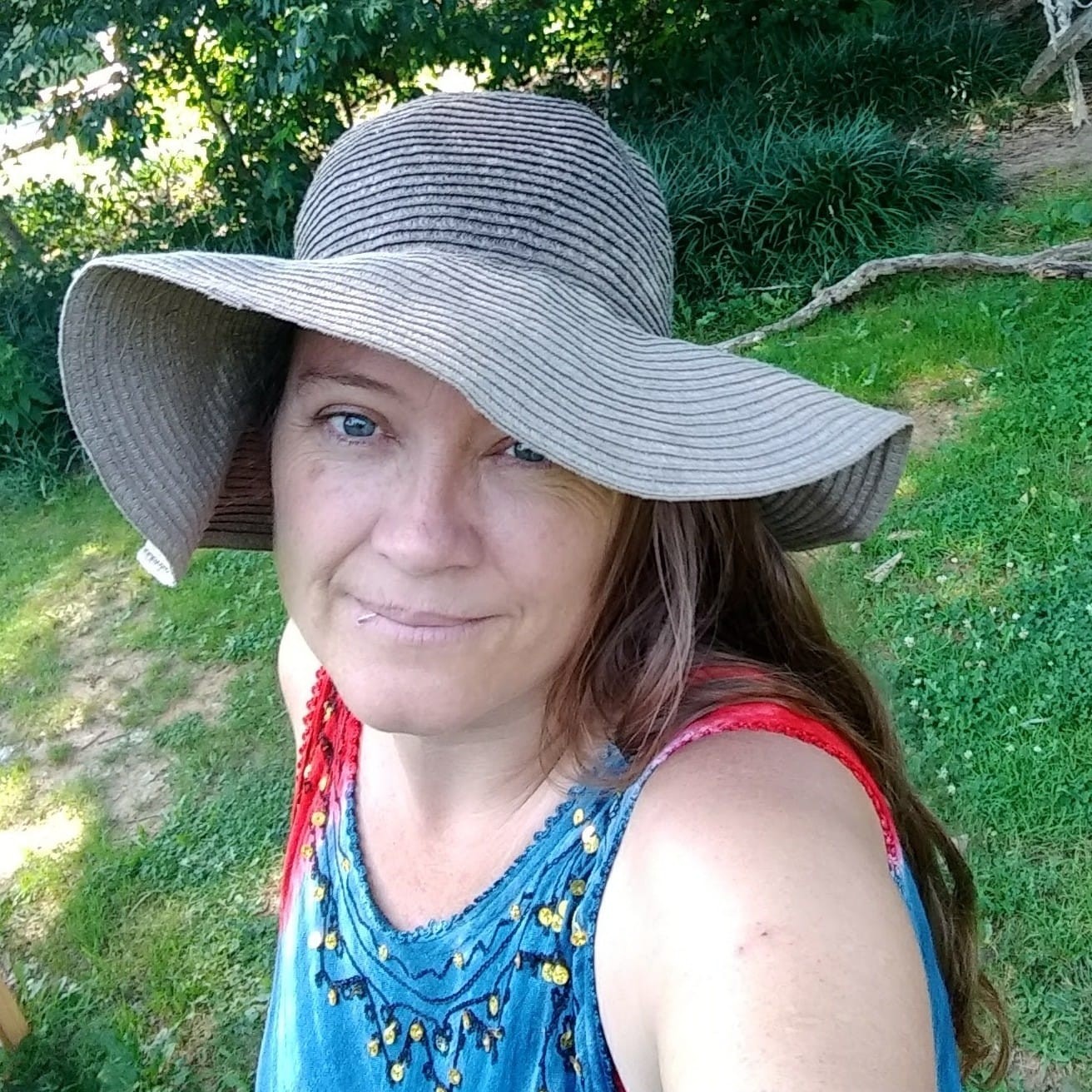 Portrait of Cat Stewart